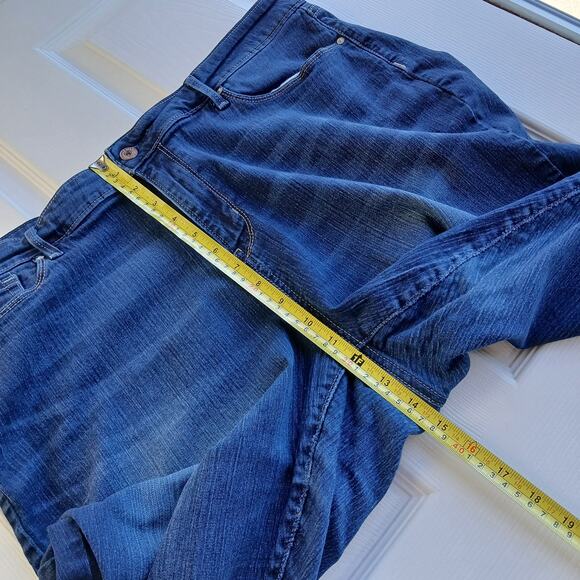 Levi Strauss Signature Modern Capri Denim Pants 20 W35 distressed stretch 40"W - Picture 12 of 14